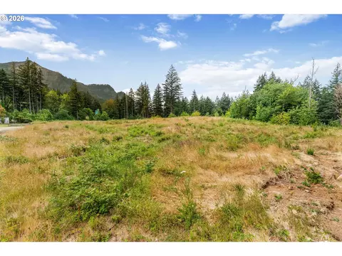 Gravel Pit, Cascade Locks, OR 97014 photo 3