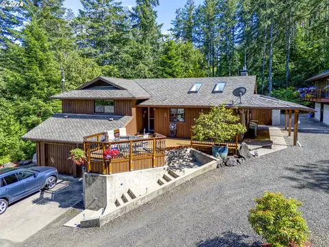 24200 Queen Anne Dr, Philomath, OR 97370