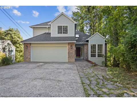 3704 SW 13th Ave, Portland, OR 97239