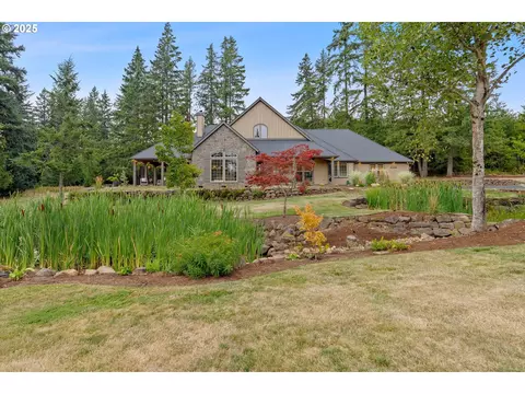 37212 S Sawtell Rd, Molalla, OR 97038