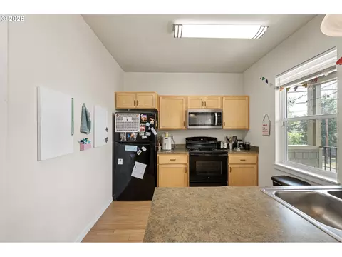 Kitchen - 443 E 16th Ave, Eugene, OR 97401 photo 5 of 7