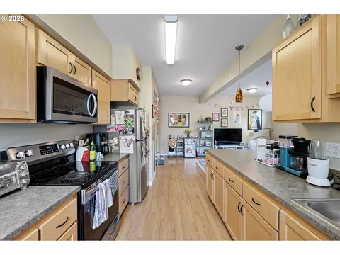 Kitchen - 443 E 16th Ave, Eugene, OR 97401 photo 3 of 7