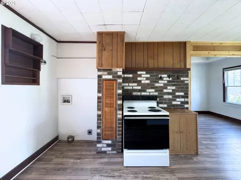 Other - 310 12 E 31st Ave, Eugene, OR 97405 photo 3 of 13
