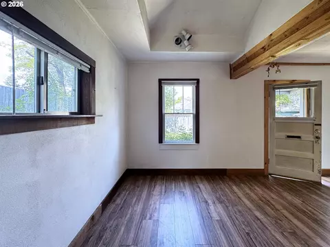 Living - 310 12 E 31st Ave, Eugene, OR 97405 photo 1 of 5