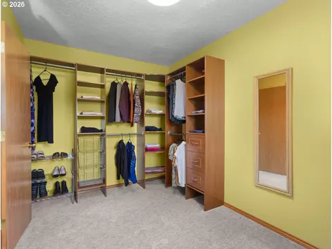 Other - 366 SW 37th Cir, Gresham, OR 97080 photo 8 of 9