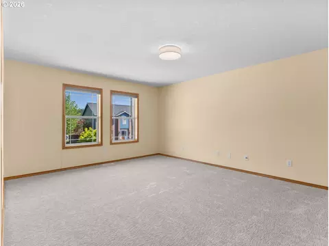 Bedroom - 366 SW 37th Cir, Gresham, OR 97080 photo 9 of 9