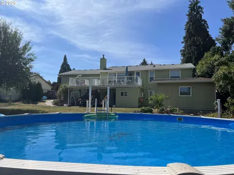 Exterior - 128 N 31st Ave, Cornelius, OR 97113 photo 10 of 10