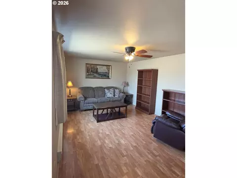 Living - 3125 E St, Baker City, OR 97814 photo 1 of 3
