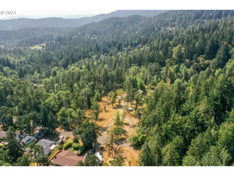 w 40th ave, Eugene, OR 97405