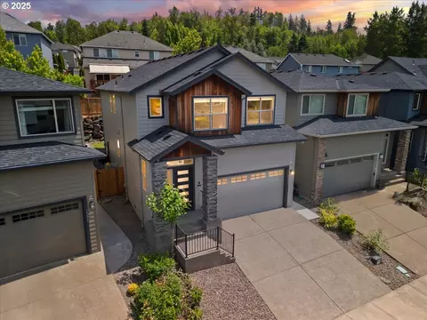 15939 SE Tallina Dr, Damascus, OR 97089