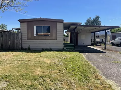 5261 Cynthia Ct, Springfield, OR 97478