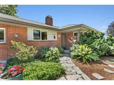 4126 SW Idaho Ter, Portland, OR 97221