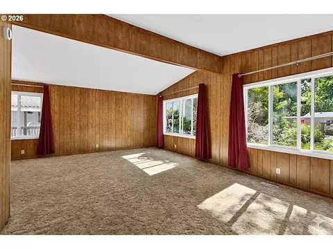 Living - 4800 Barger Dr #10, Eugene, OR 97402 photo 2 of 6