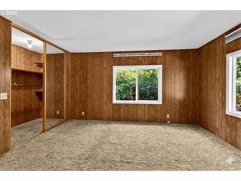 Bedroom - 4800 Barger Dr #10, Eugene, OR 97402 photo 1 of 5