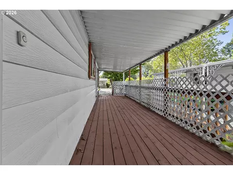 Exterior - 4800 Barger Dr #10, Eugene, OR 97402 photo 2 of 10