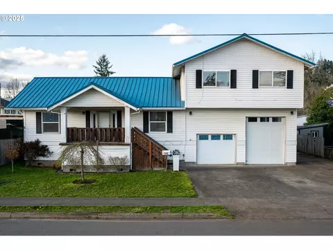 242 Bridge St, Vernonia, OR 97064