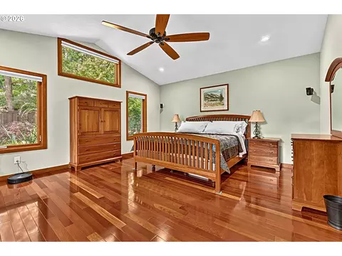 Bedroom - 2294 Mclean Blvd, Eugene, OR 97405 photo 2 of 5
