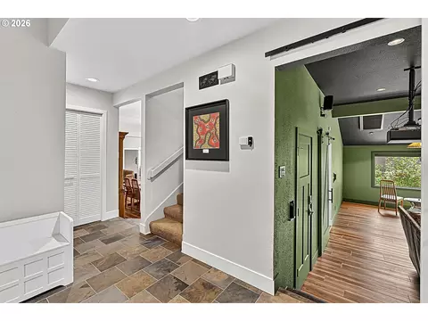 Entry Way - 2294 Mclean Blvd, Eugene, OR 97405 photo 1 of 4
