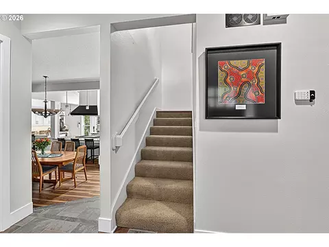 Entry Way - 2294 Mclean Blvd, Eugene, OR 97405 photo 4 of 4