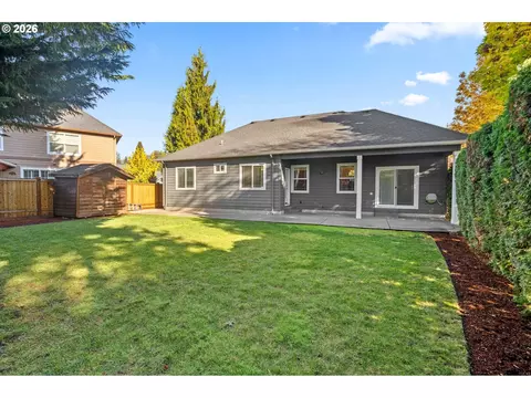 Exterior - 2697 Crowther Dr, Eugene, OR 97404 photo 8 of 8