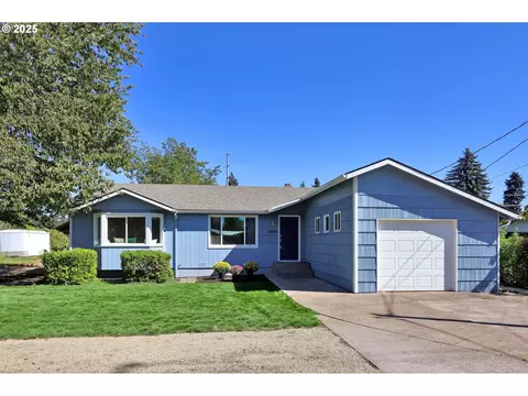 2993 Game Farm Rd, Springfield, OR 97477