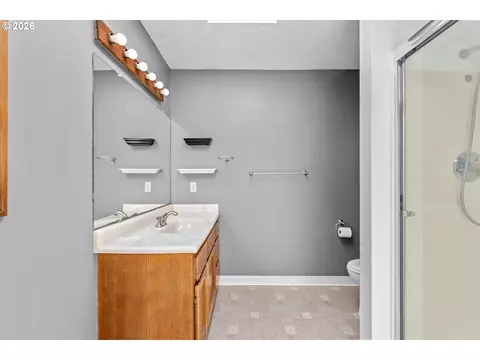 1722 SW Hartley Ave, Gresham, OR 97080 photo 22