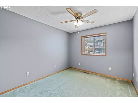 1722 SW Hartley Ave, Gresham, OR 97080 photo 15