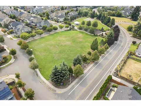 View/Area - 14955 SE Stanhope Rd, Clackamas, OR 97015 photo 6 of 6