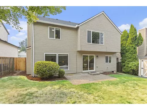 Exterior - 14955 SE Stanhope Rd, Clackamas, OR 97015 photo 6 of 7