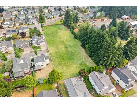 View/Area - 14955 SE Stanhope Rd, Clackamas, OR 97015 photo 4 of 6