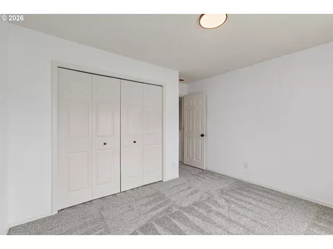 Bedroom - 14955 SE Stanhope Rd, Clackamas, OR 97015 photo 10 of 10