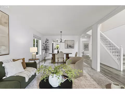 Living - 14955 SE Stanhope Rd, Clackamas, OR 97015 photo 2 of 3