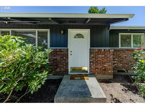 Other - 2219 19th St, Springfield, OR 97477 photo 3 of 8