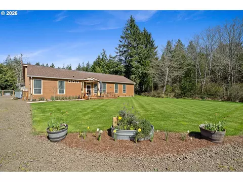 6575 Trade St, Bay City, OR 97107