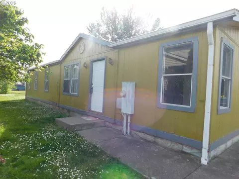 204 E Ivy Ave, Gervais, OR 97026