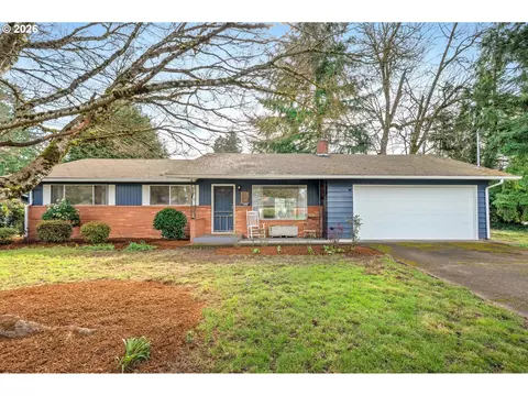 4120 SE Boardman Ave, Milwaukie, OR 97267