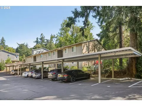 2680 SW 87th Ave #13, Portland, OR 97225