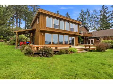 1349 NEast Devils Lake Rd, Otis, OR 97368