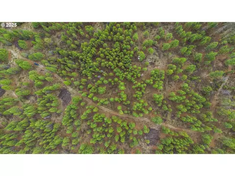 Bare Land, Chiloquin, OR 97624 photo 13