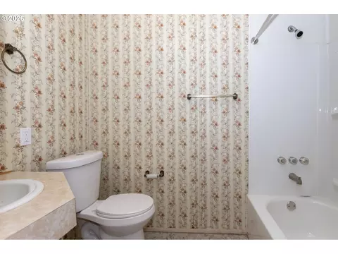 1199 N Terry St #165, Eugene, OR 97402 photo 7