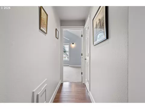 Entry Way - 3368 Bentley Ave, Eugene, OR 97405 photo 8 of 8