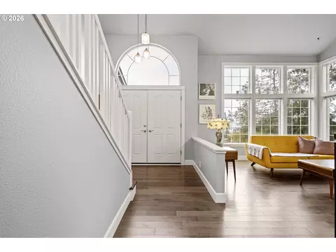 Entry Way - 3368 Bentley Ave, Eugene, OR 97405 photo 1 of 8