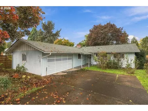 259 Willow Ave, Woodburn, OR 97071