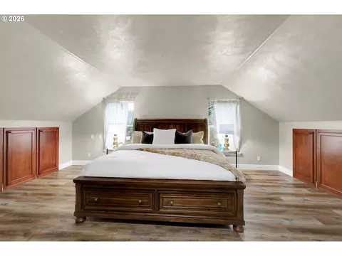 Bedroom - 1930 Hawkins Ln, Eugene, OR 97405 photo 1 of 5
