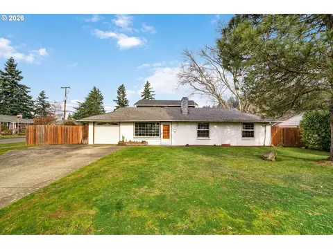9011 NE Tillamook St, Portland, OR 97220