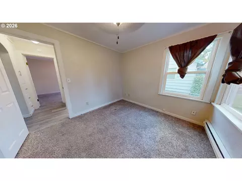 Bedroom - 1453 C St, Springfield, OR 97477 photo 7 of 8
