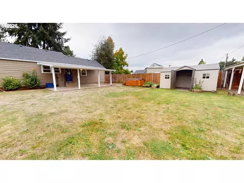 Exterior - 1453 C St, Springfield, OR 97477 photo 7 of 7