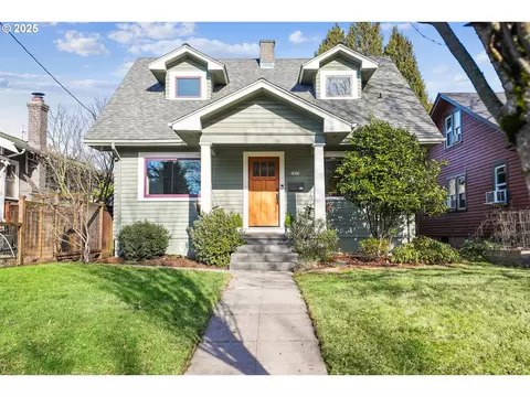 1437 SE Division St, Portland, OR 97202