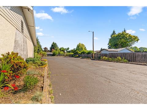 2111 Minnesota St, Eugene, OR 97402 photo 10