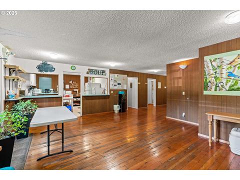 2111 Minnesota St, Eugene, OR 97402 photo 16